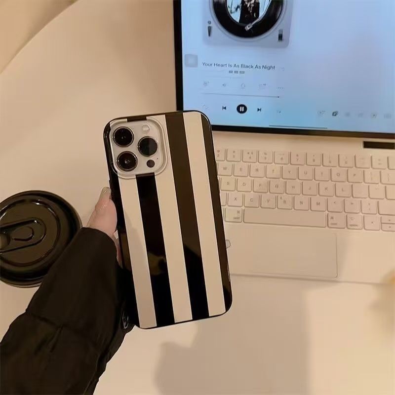 Desain Seni Segar Niche Kecil  - Phone Cases Drawing ulasan dan harga